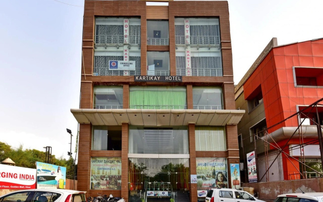 OYO 1180 Hotel Kartikay — 3-star hotel in Hisar