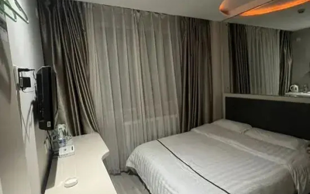 Kanglv Express Hotel (Hailiang Square Branch)