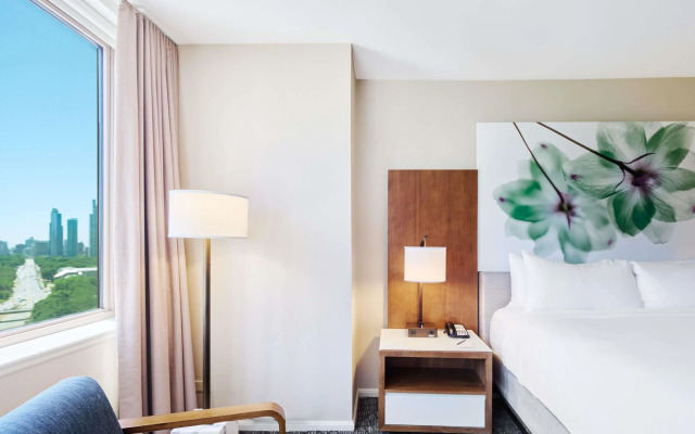 Fairmont Chicago at Millennium Park