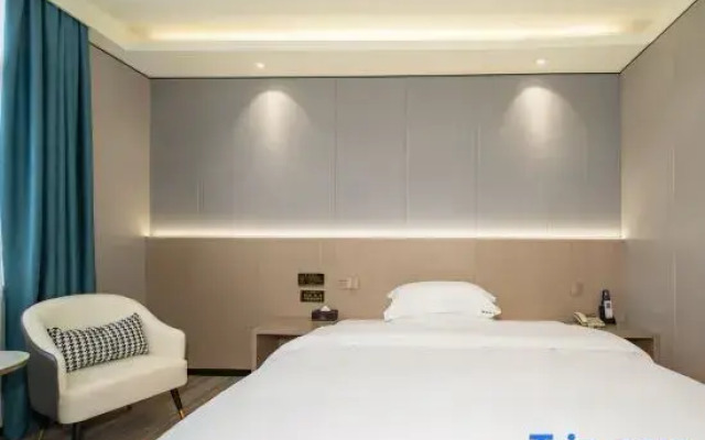 Yiduoyuepin Hotel (Fengcheng Railway Station Jianyi Avenue)