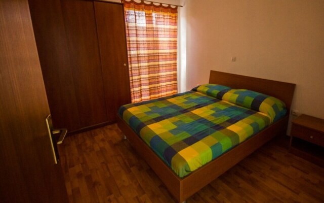 Daju - 3 Colours - A1 Plavi