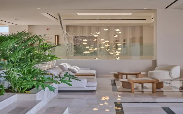 Oros Luxury Beach Resort