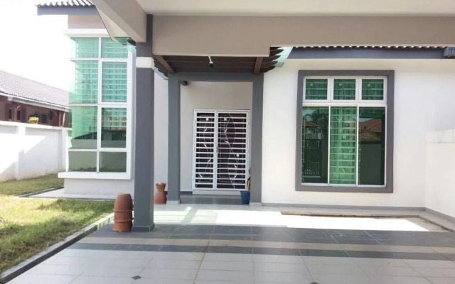 Aurora Homestay Melaka