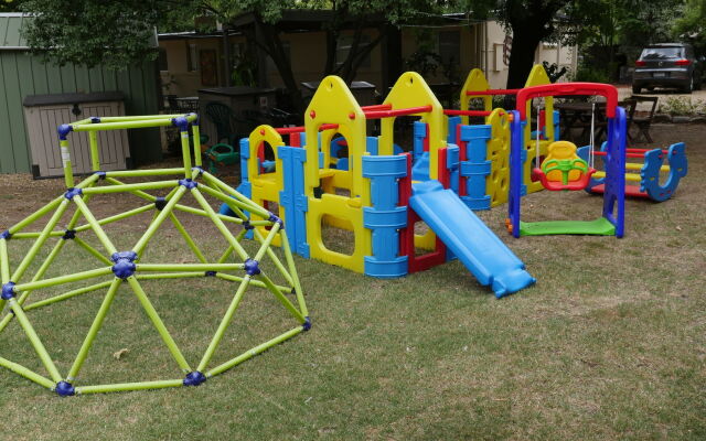 Adina Lodge Holiday Units