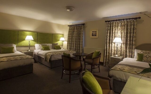 Breffni Arms Hotel