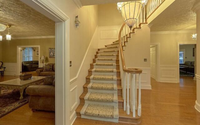 The Pillars Holiday home 9