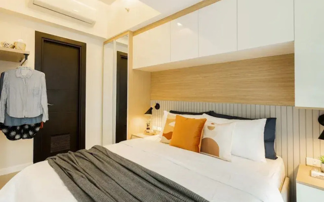Uptown Parksuites BGC