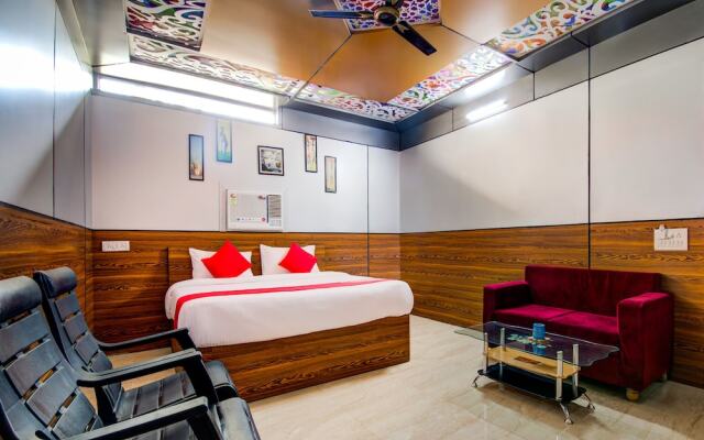 OYO 18561 Hotel Athiti