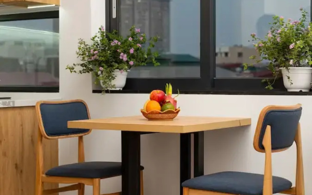 The Galaxy Home Apartment Doi Can