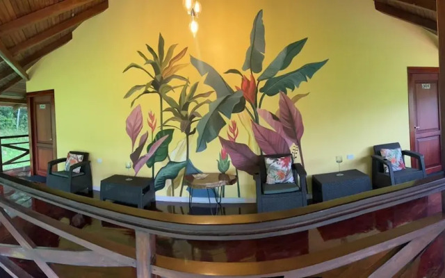 Hosteria Ojo de Agua