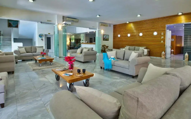Paxos Club Resort & SPA