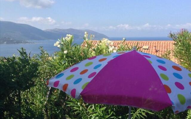 Panoramic Seaview studio Tiuccia