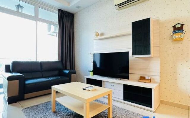 The Senai Garden Apartment Near Senai Airport&Jpo