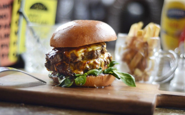 PubLove @ The Green Man - Hostel