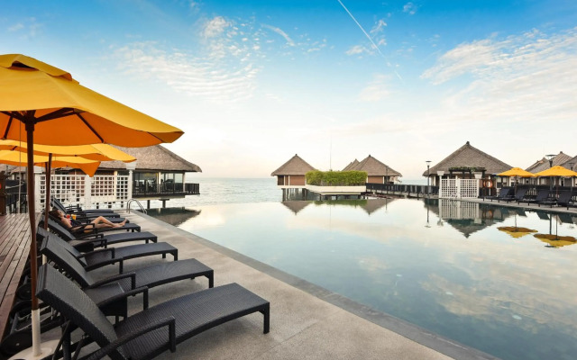 Avani Sepang Goldcoast Resort