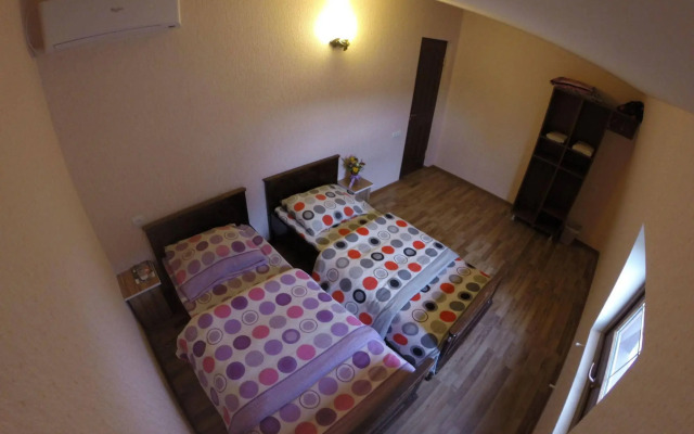 Hostel Glide