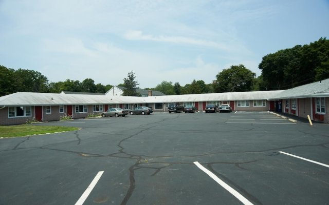 Clinton Motel