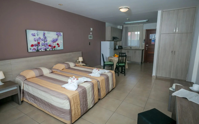 Crystallo Apartments