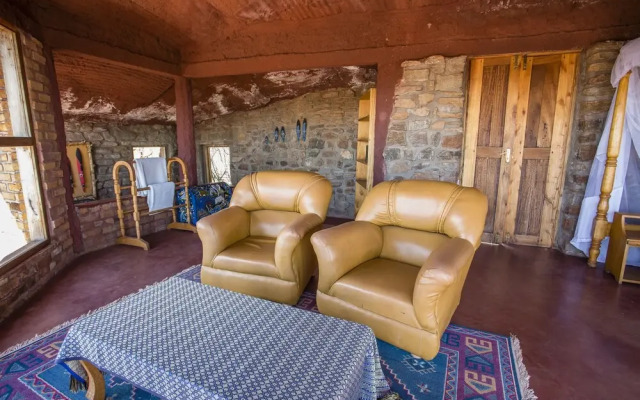 Boundary Hill Lodge