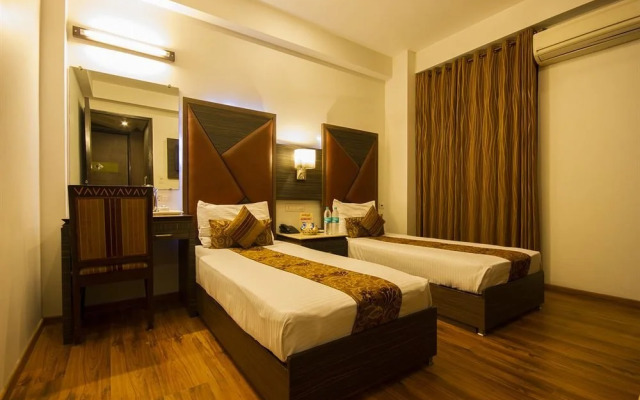 Harjas Palace