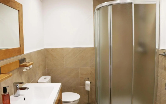 2 bedroom apartment Paradorares Ne