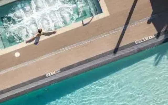 Modern Geometry at Monte Carlo Miami Beach