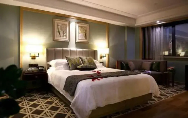 Hangzhou New Jiulong Hotel