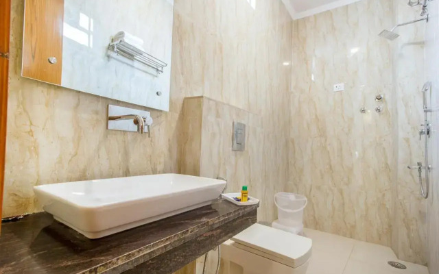 Fabhotel Aries