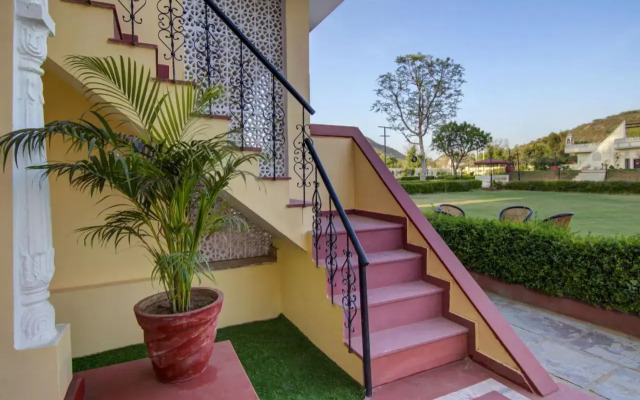 OYO 83174 Rani Bagh Resort