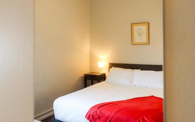 Tates Hotel Windsor