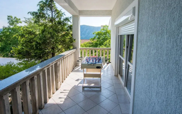 Wonderful Villa With Private Pool Surrounded by Nature