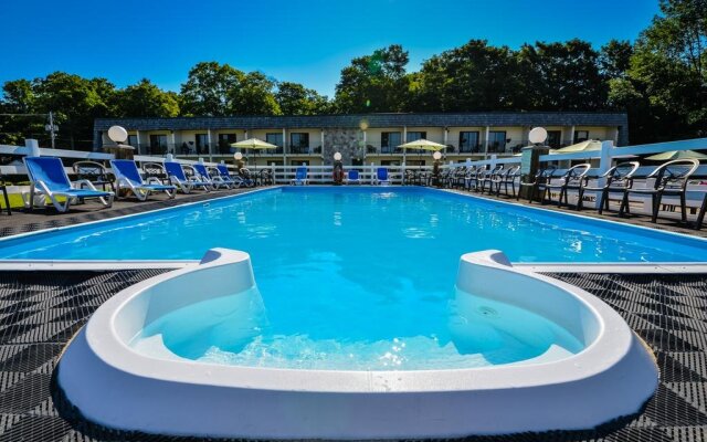 The June Motel Sauble Beach