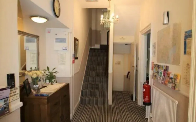 Harcourt Hotel