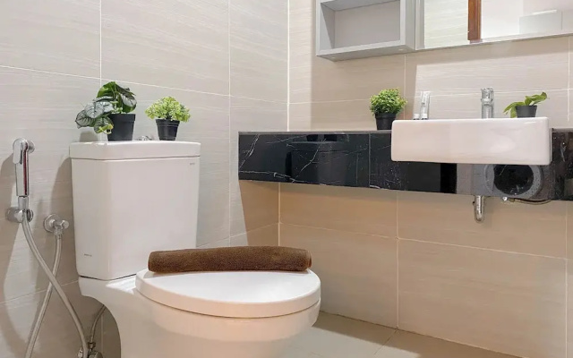 Functional Studio At Apartment West Vista