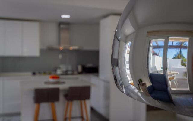 Lis Banús Suite Apartment