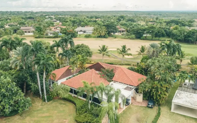 Wonderful 5BR Villa w Jacuzzi at Ingenio