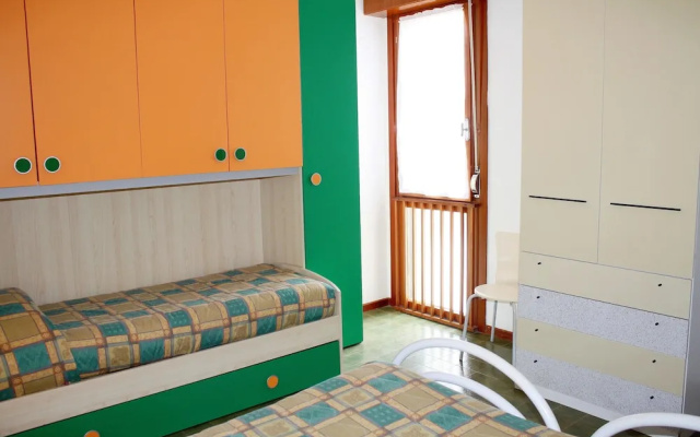 Equipped Flat With Garden and Pool