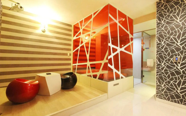 Zara Hotel