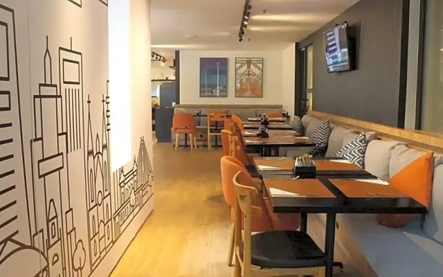 Easy Star - Flat Aconchegante no Hotel Transamérica Bela Cintra - XA03G