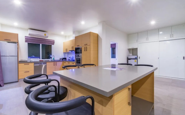 Modern 4 Bedroom Pool Villa - OPH1