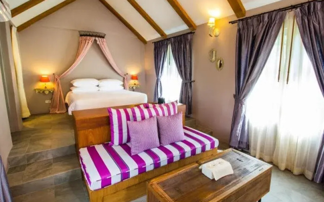 La Provence Suan Phung Hotel