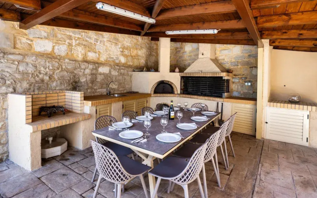 Palladio Luxury Villa With Amazing View