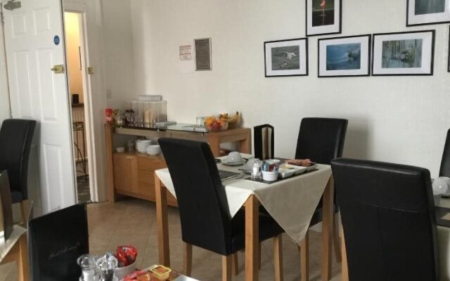Poppy's Guest House