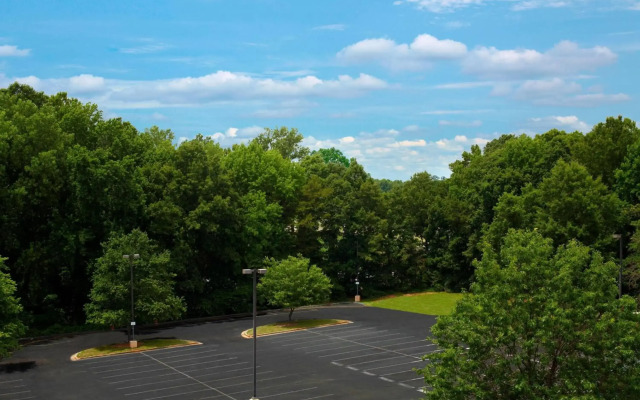 Sheraton Charlotte Airport Hotel