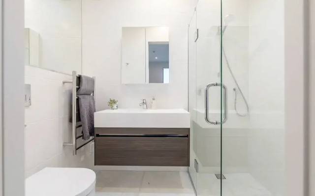 Private 3 Bedroom with Ensuite Bathrooms