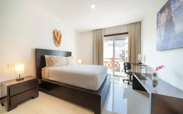 Modern 3 BR Condo in PDC - Muuyal 304