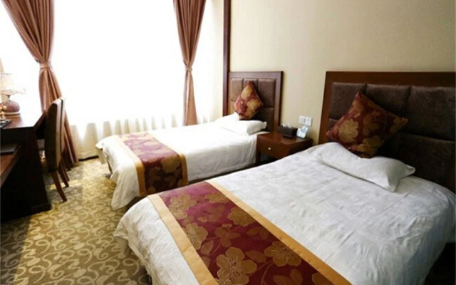 Yanting Zhuoyue Theme Hotel