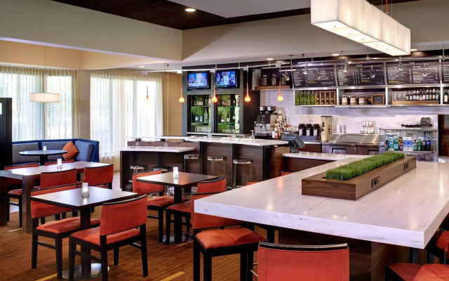 Courtyard by Marriott Columbus Dublin