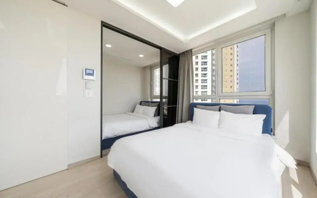 The Mark Sokcho Residence