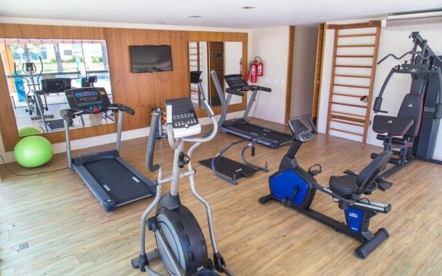 Riviera Beach Place Golf Residence